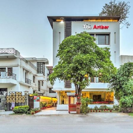 Amber Inn By Orion Hotels Nova Deli Exterior foto